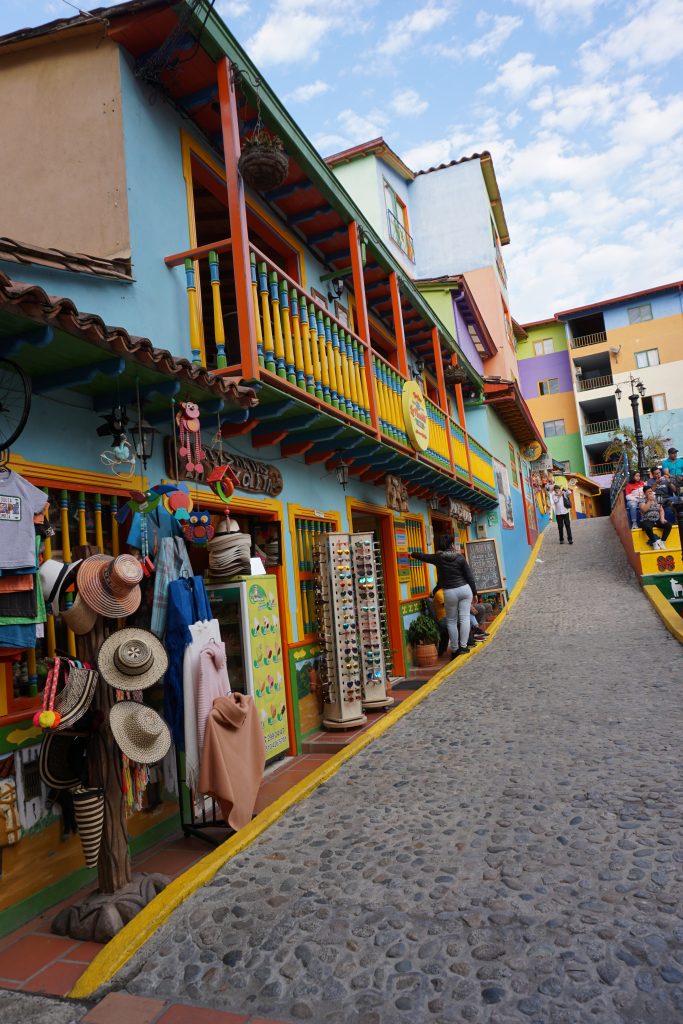 Ruelle colorée Antioquia
